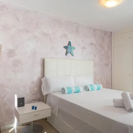 Pink Waves House Ελ Μέντανο