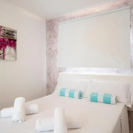 Pink Waves House *